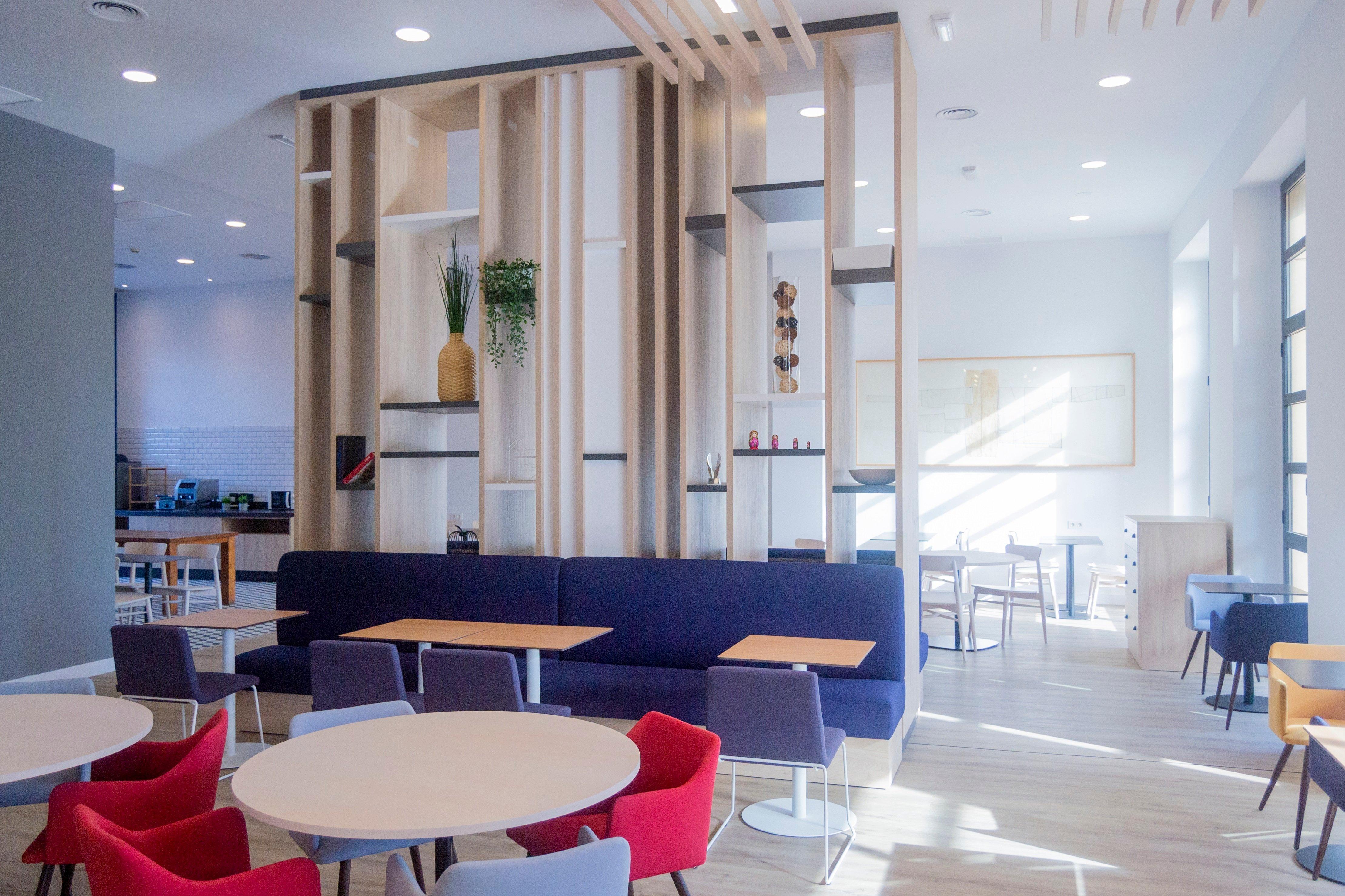 Holiday Inn Express Ciudad De Las Ciencias By Ihg Βαλένθια Εξωτερικό φωτογραφία