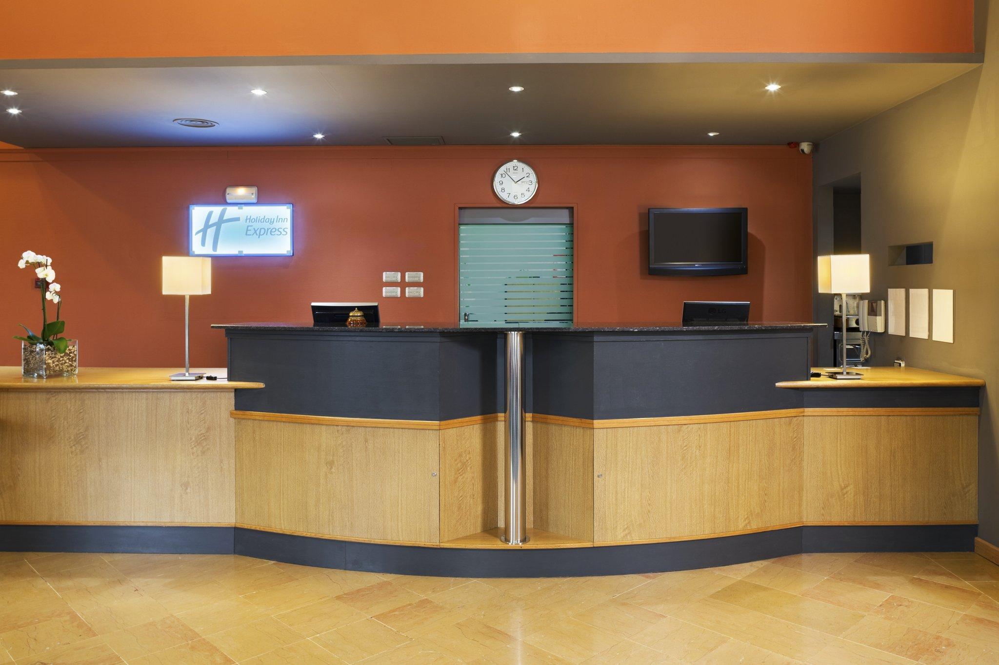 Holiday Inn Express Ciudad De Las Ciencias By Ihg Βαλένθια Εξωτερικό φωτογραφία