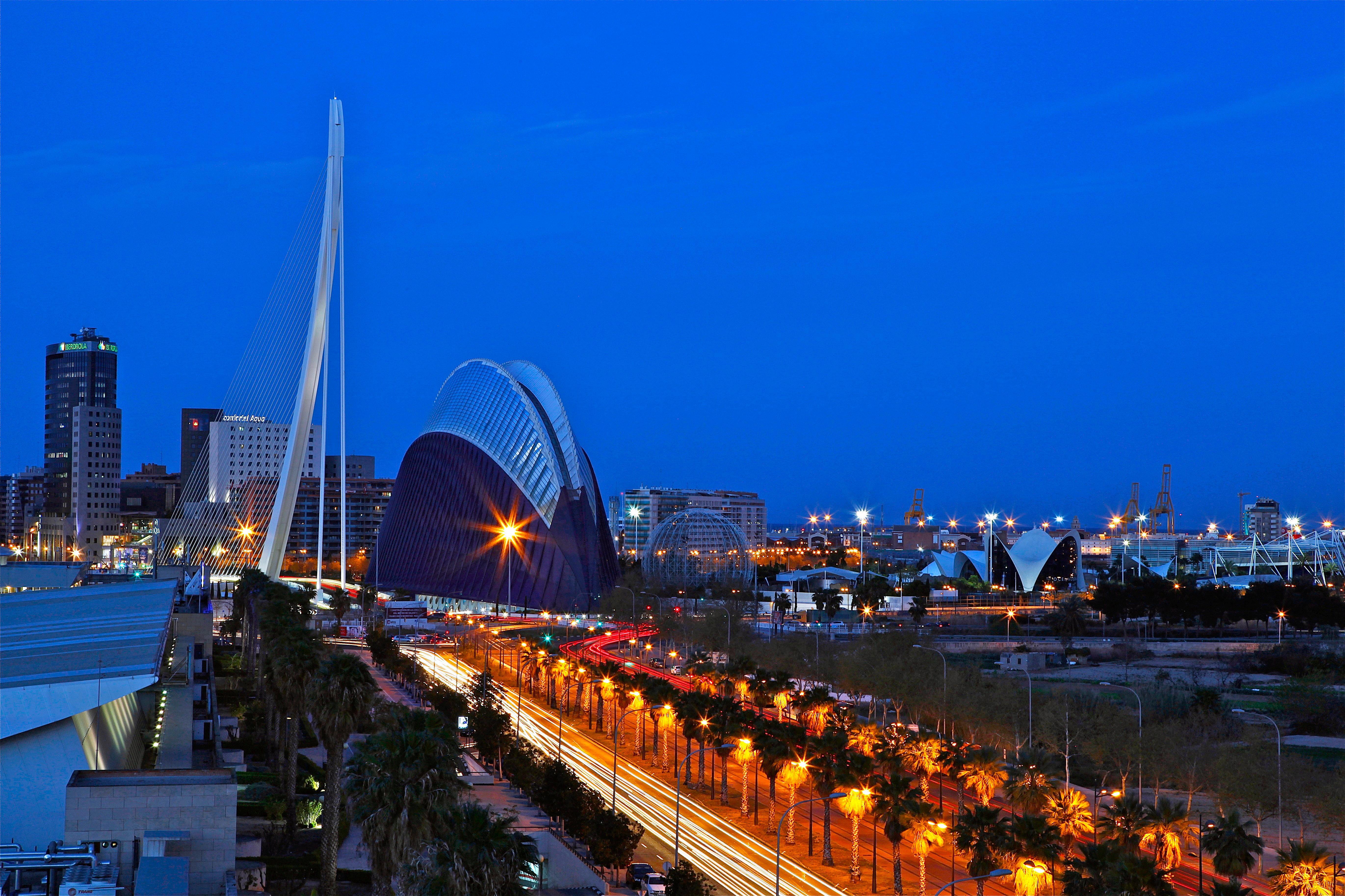 Holiday Inn Express Ciudad De Las Ciencias By Ihg Βαλένθια Εξωτερικό φωτογραφία