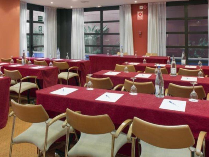 Holiday Inn Express Ciudad De Las Ciencias By Ihg Βαλένθια Εξωτερικό φωτογραφία