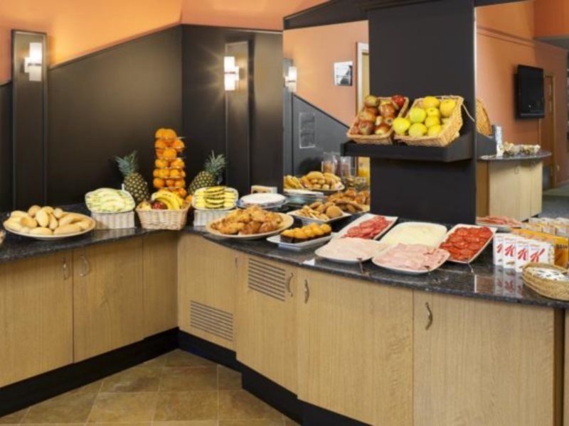 Holiday Inn Express Ciudad De Las Ciencias By Ihg Βαλένθια Εξωτερικό φωτογραφία